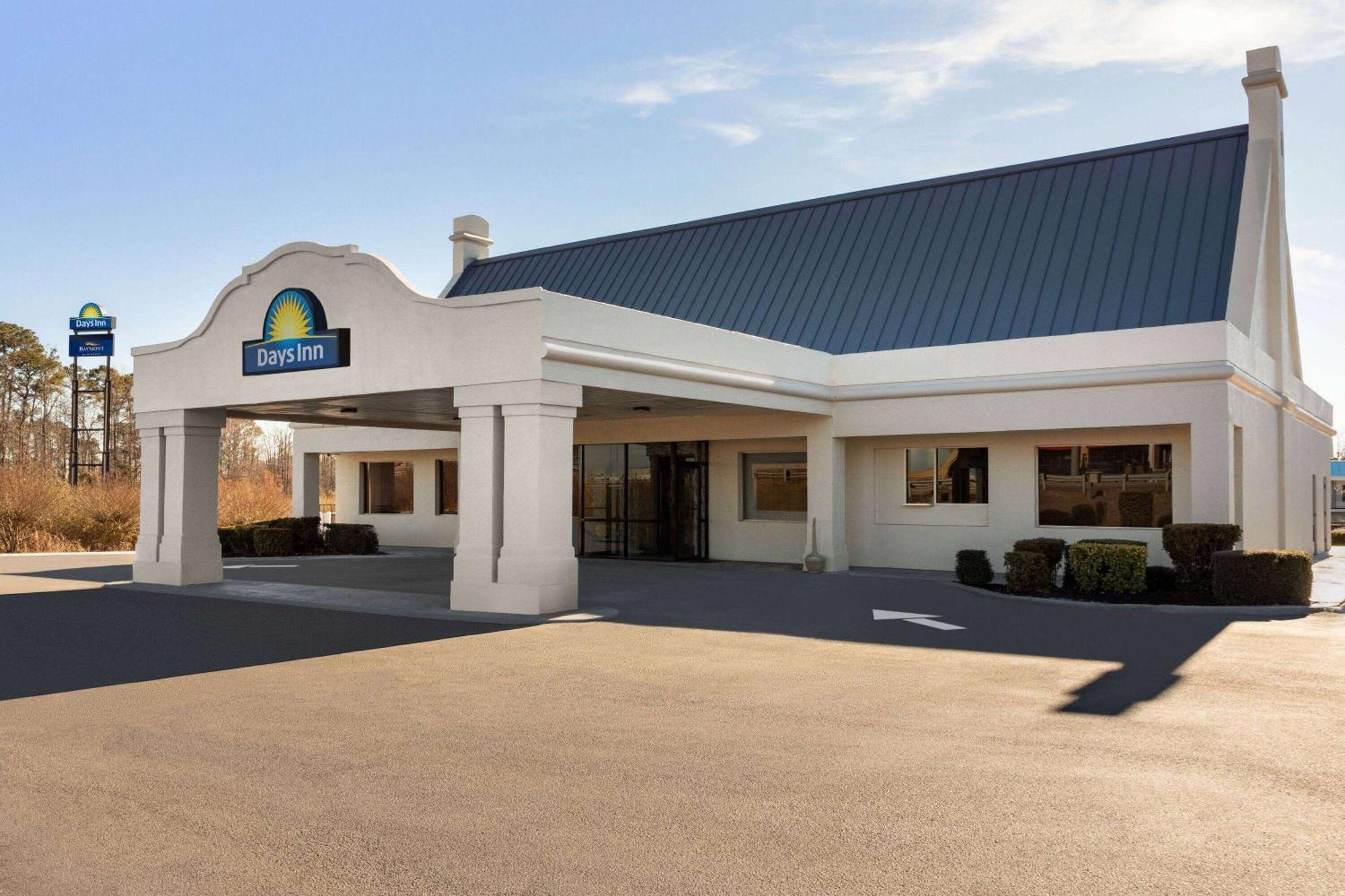 Days Inn By Wyndham Emporia Kültér fotó